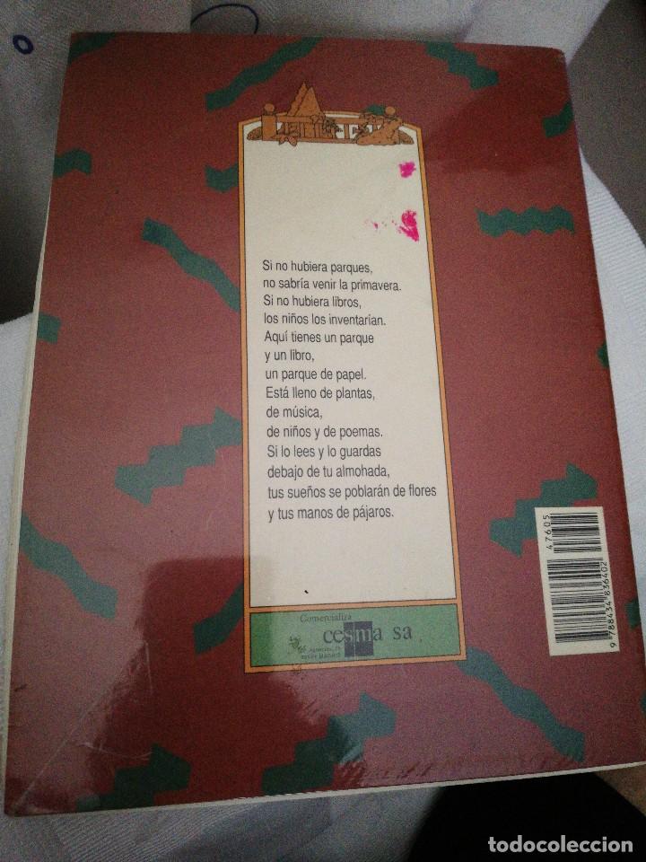 Libros de segunda mano: EL PARQUE DE PAPEL PRIMER LIBRO SM - Foto 2