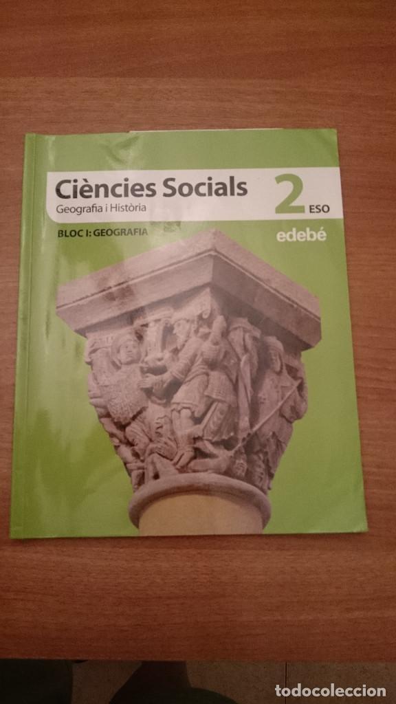 Libros de segunda mano: CIENCIAS SOCIALES - 2&ordm; ESO -EDEBE - Foto 1
