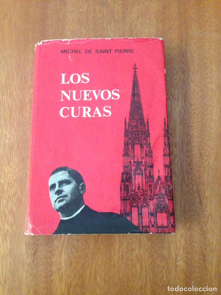 Libros de segunda mano: Los nuevos curas - Foto 1