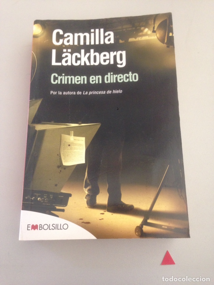 Libros de segunda mano: CRIMEN EN DIRECTO - CAMILLA LACKBERG - Foto 1