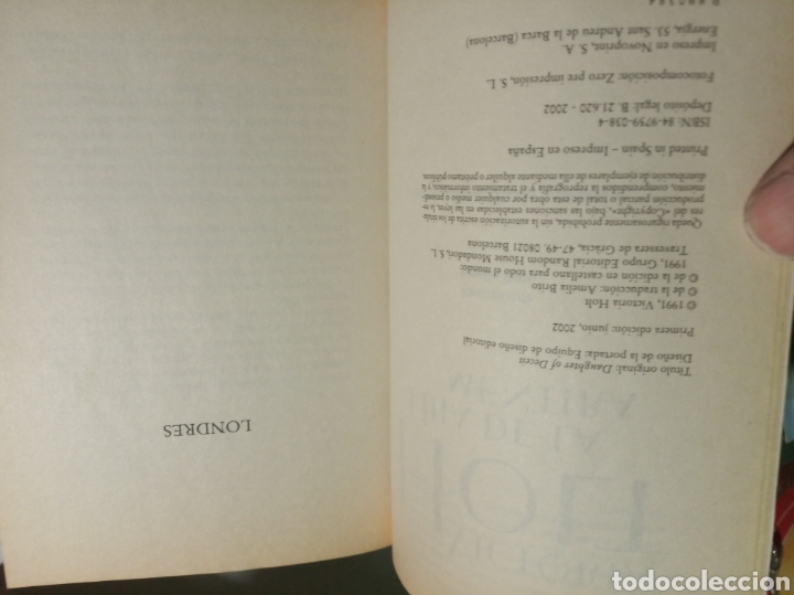 Libros de segunda mano: Victoria Holt,hija de la mentira - Foto 2
