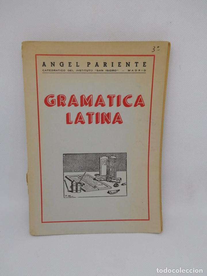 Libros de segunda mano: Libros Gram&aacute;tica Latina. &Aacute;ngel Pariente. 1960. - Foto 1