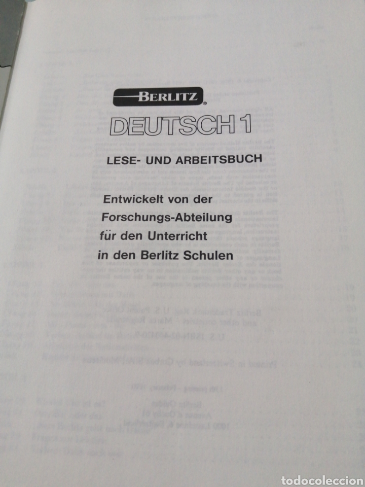 Libros de segunda mano: DEUTSCH 1. BERLITZ. 1990. LIBRO PREVIO A LA CA&Iacute;DA DEL MURO. - Foto 4