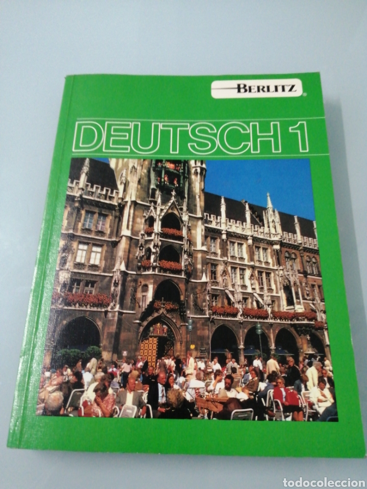 Libros de segunda mano: DEUTSCH 1. BERLITZ. 1990. LIBRO PREVIO A LA CA&Iacute;DA DEL MURO. - Foto 1