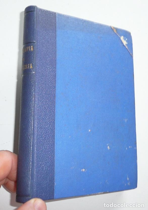 Libros de segunda mano: Libro de texto de Geograf&iacute;a e Historia. A&ntilde;os 40. - Foto 1