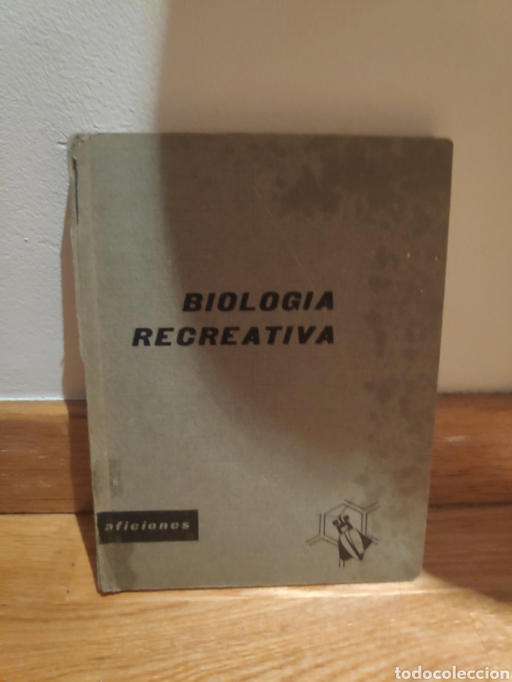 Libros de segunda mano: Biolog&iacute;a recreativa - Foto 1