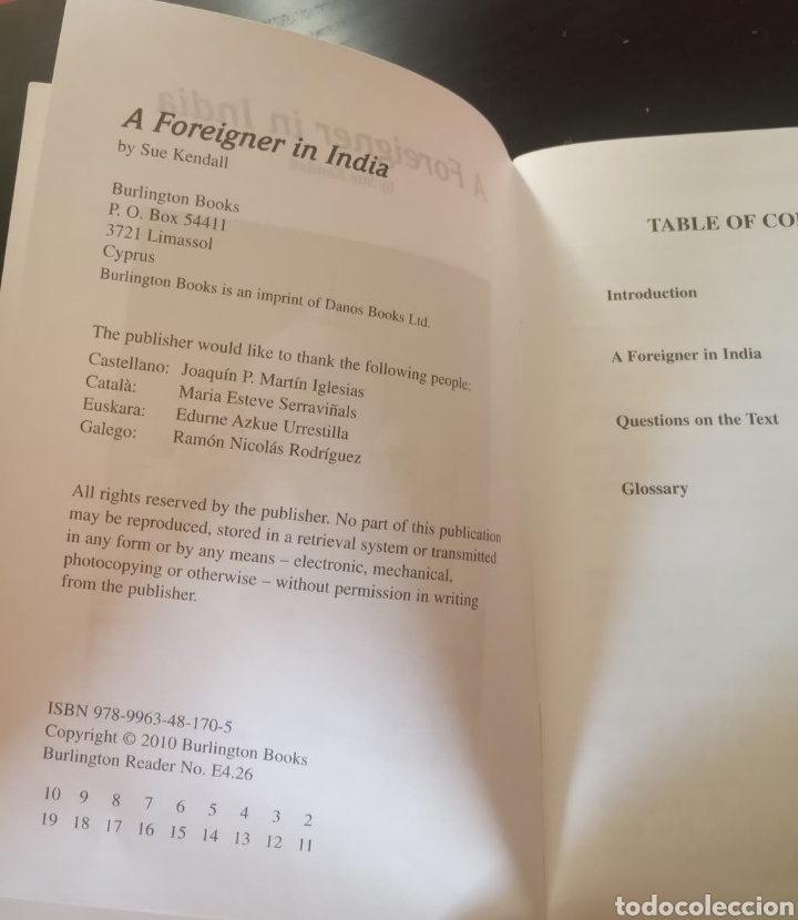 Libros de segunda mano: LIBRO INGLES. A FOREIGNER IN INDIA. SUE KENDALL. - Foto 2