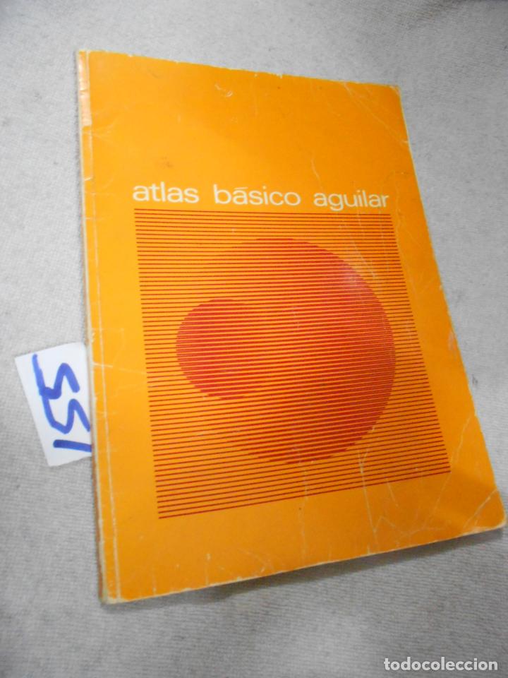 Libros de segunda mano: ANTIGUO LIBRO DE TEXTO - ATLAS BASICO AGUILAR - Foto 1