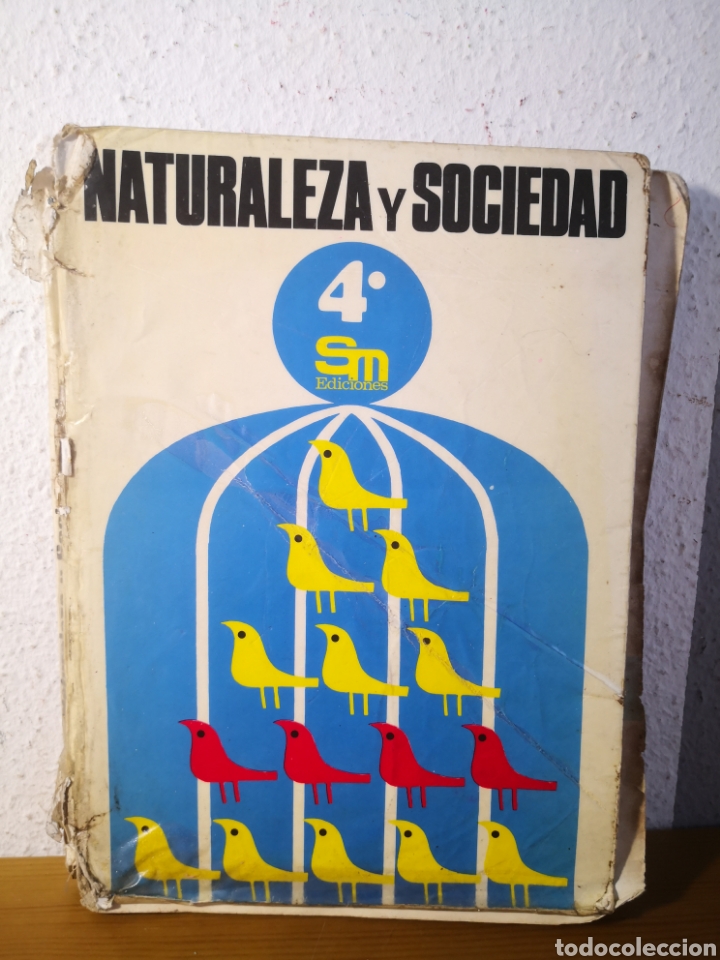 Libros de segunda mano: NATURALEZA Y SOCIEDAD, 4&deg; SM EDICIONES - Foto 1