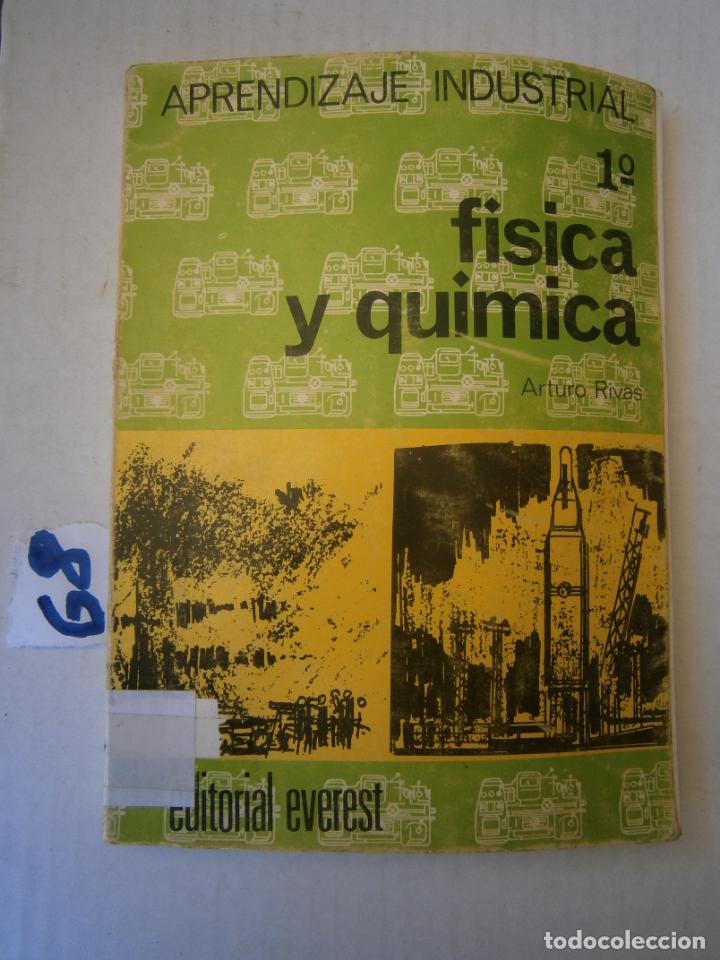 Libros de segunda mano: ANTIGUO LIBRO DE TEXTO - FISICA Y QUIMICA 1&ordm; - Foto 1