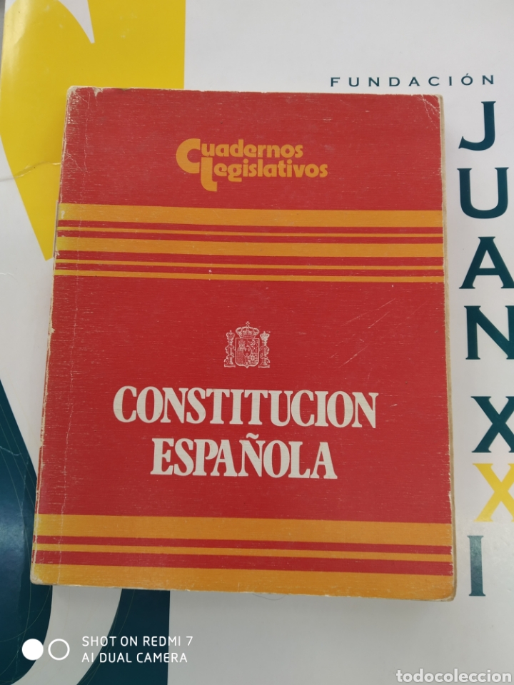 Libros de segunda mano: Constituci&oacute;n Espa&ntilde;ola. - Foto 1