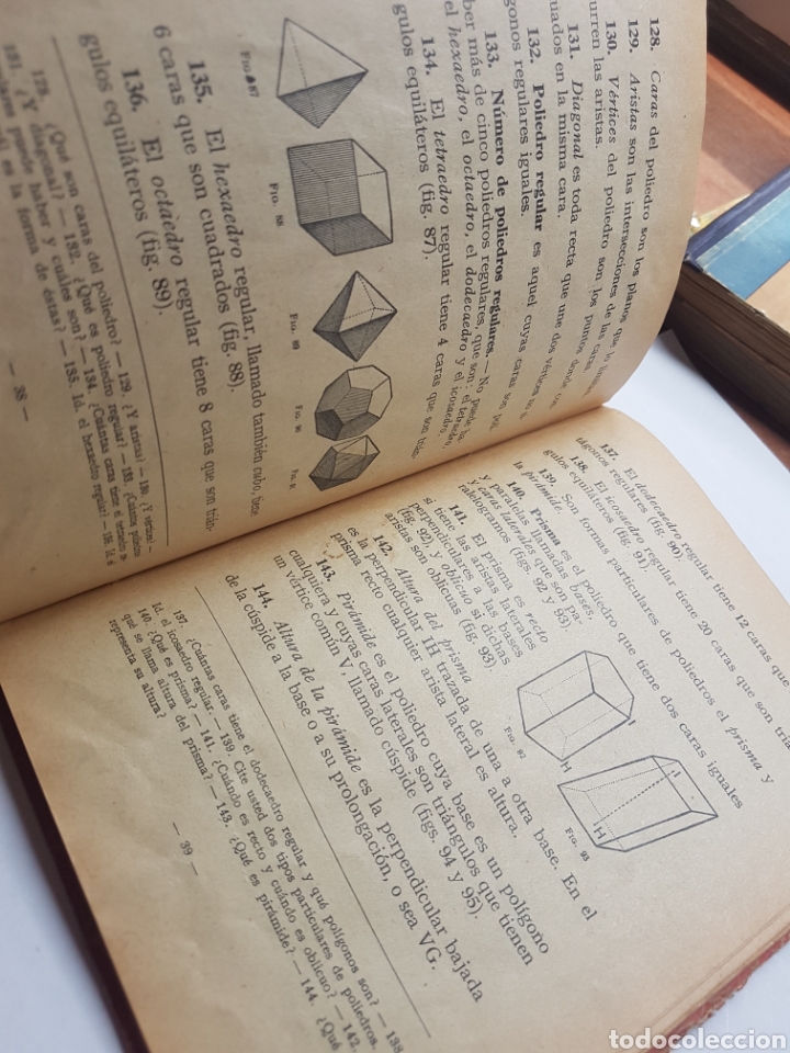 Libros de segunda mano: Geometr&iacute;a primer grado Luis Vives - Foto 2