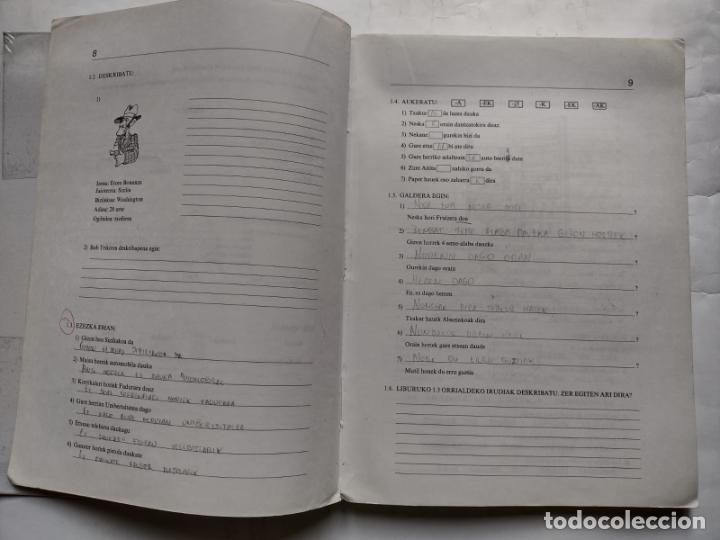 Libros de segunda mano: BAIETZ 2 - ARIKETA LIBURUA - - Foto 2