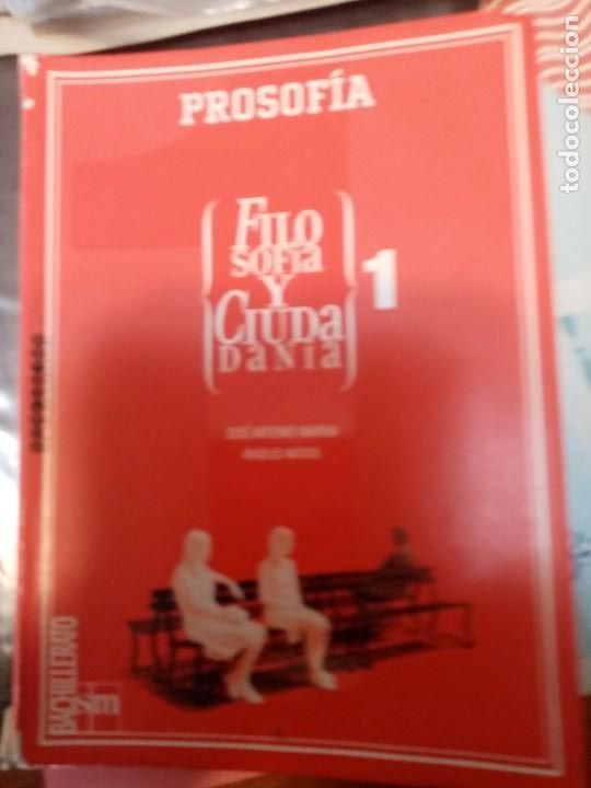 Libros de segunda mano: Libro de texto filosof&iacute;a y ciudadan&iacute;a Ed. SM - Foto 1