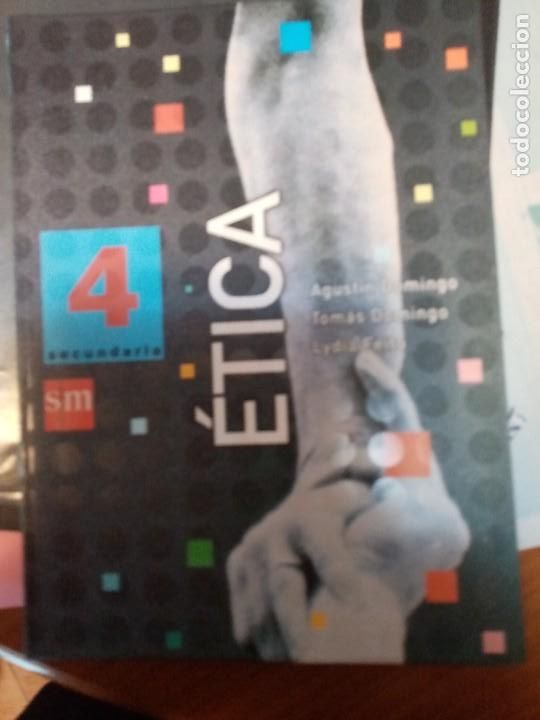 Libros de segunda mano: Libro de texto &Eacute;tica 4&ordm; de ESO Ed. SM - Foto 1