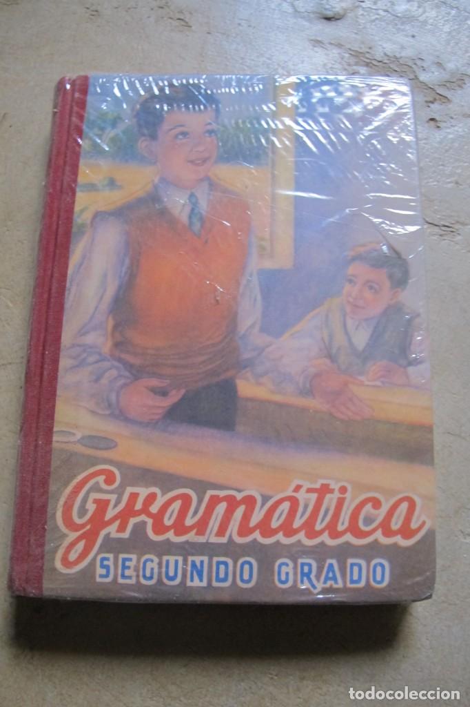 Libros de segunda mano: GRAMATICA SEGUNDO GRADO. EDITORIAL LUIS VIVES. EN EL PLASTICO NUEVO - Foto 1