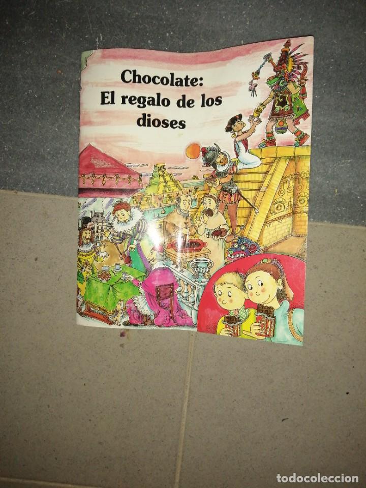 Libros de segunda mano: Libro chocolate el regalo de los dioses Nestl&eacute; a&ntilde;o 1998 - Foto 1