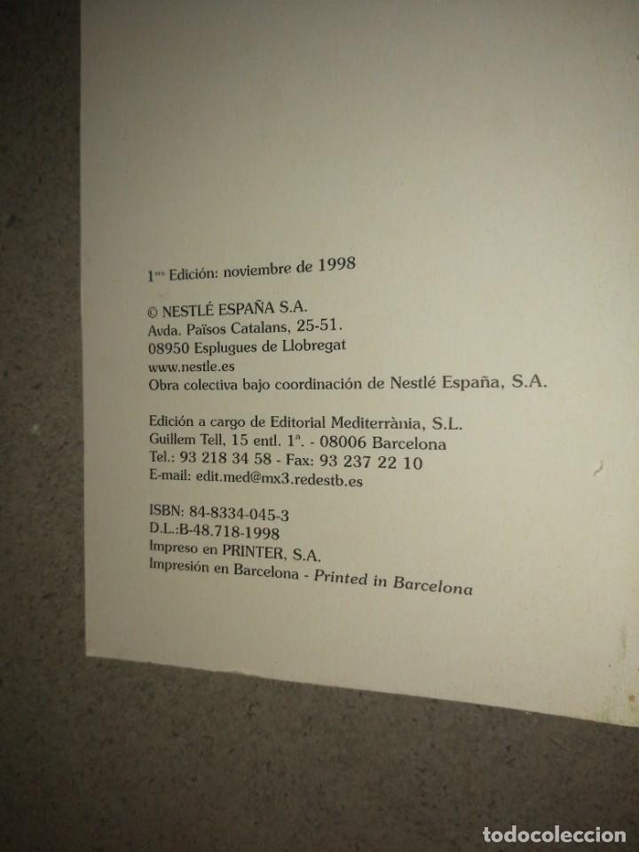 Libros de segunda mano: Libro chocolate el regalo de los dioses Nestl&eacute; a&ntilde;o 1998 - Foto 3