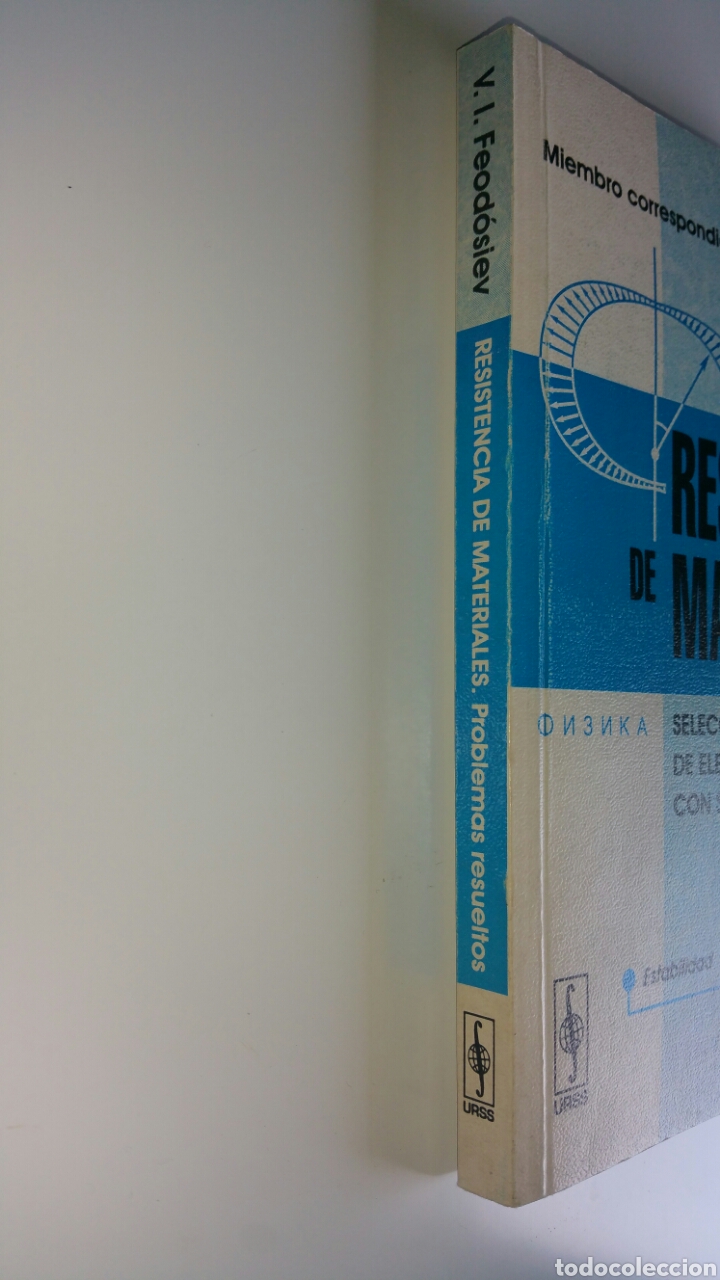 Libros de segunda mano: Resistencia de los materiales. V. I. Feodosiev, editorial URSS, 2004. - Foto 2