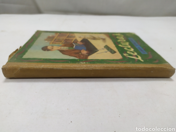 Libros de segunda mano: Lecturas graduadas, libro tercero, Edelvives, 1949 - Foto 2