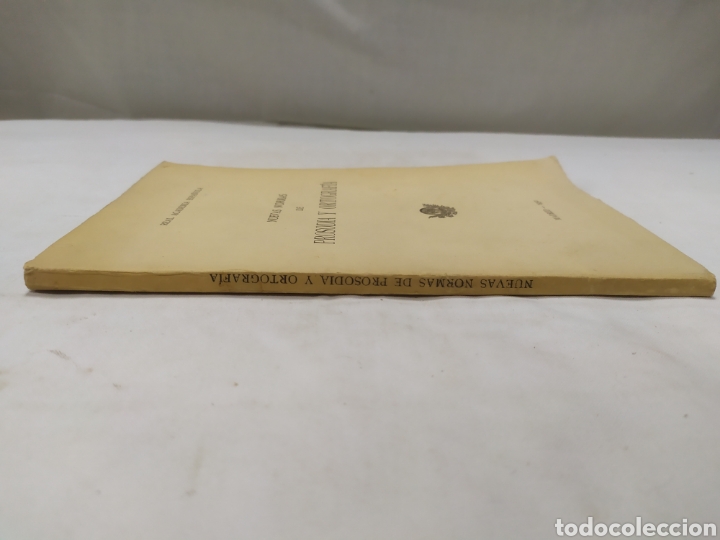 Libros de segunda mano: Nuevas normas de prosodia y ortograf&iacute;a, RAE, 1952 - Foto 2
