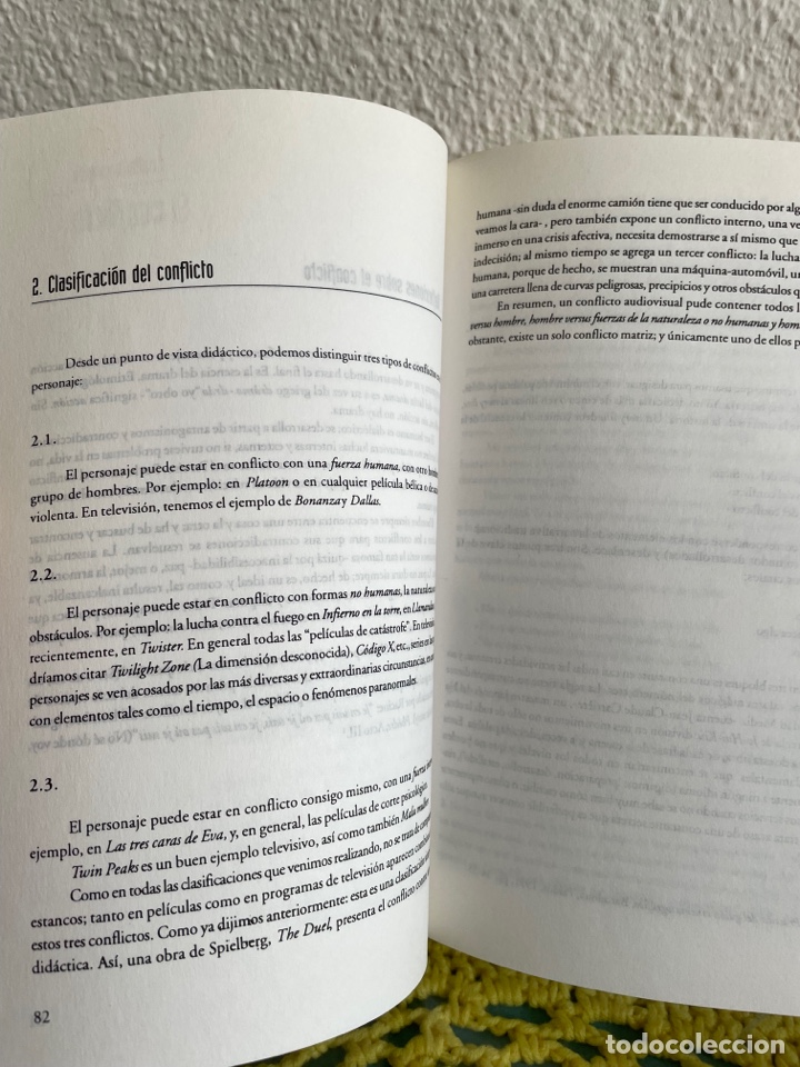 Libros de segunda mano: &ldquo;C&oacute;mo escribir el gui&oacute;n para cine y televisi&oacute;n&rdquo; de Doc Comparato. - Foto 3