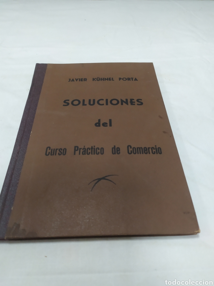 Libros de segunda mano: Soluciones del curso pr&aacute;ctico de comercio, Javier Kuhnel, 1940 - Foto 1
