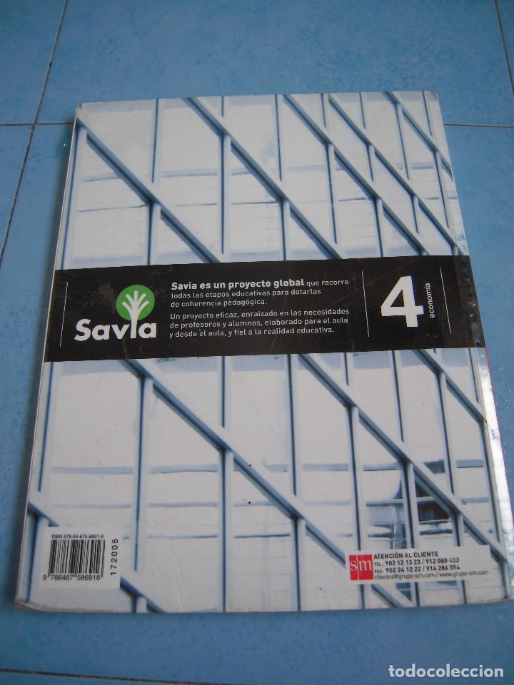 Libros de segunda mano: Econom&iacute;a 4&ordm; ESO SM Savia - Foto 2