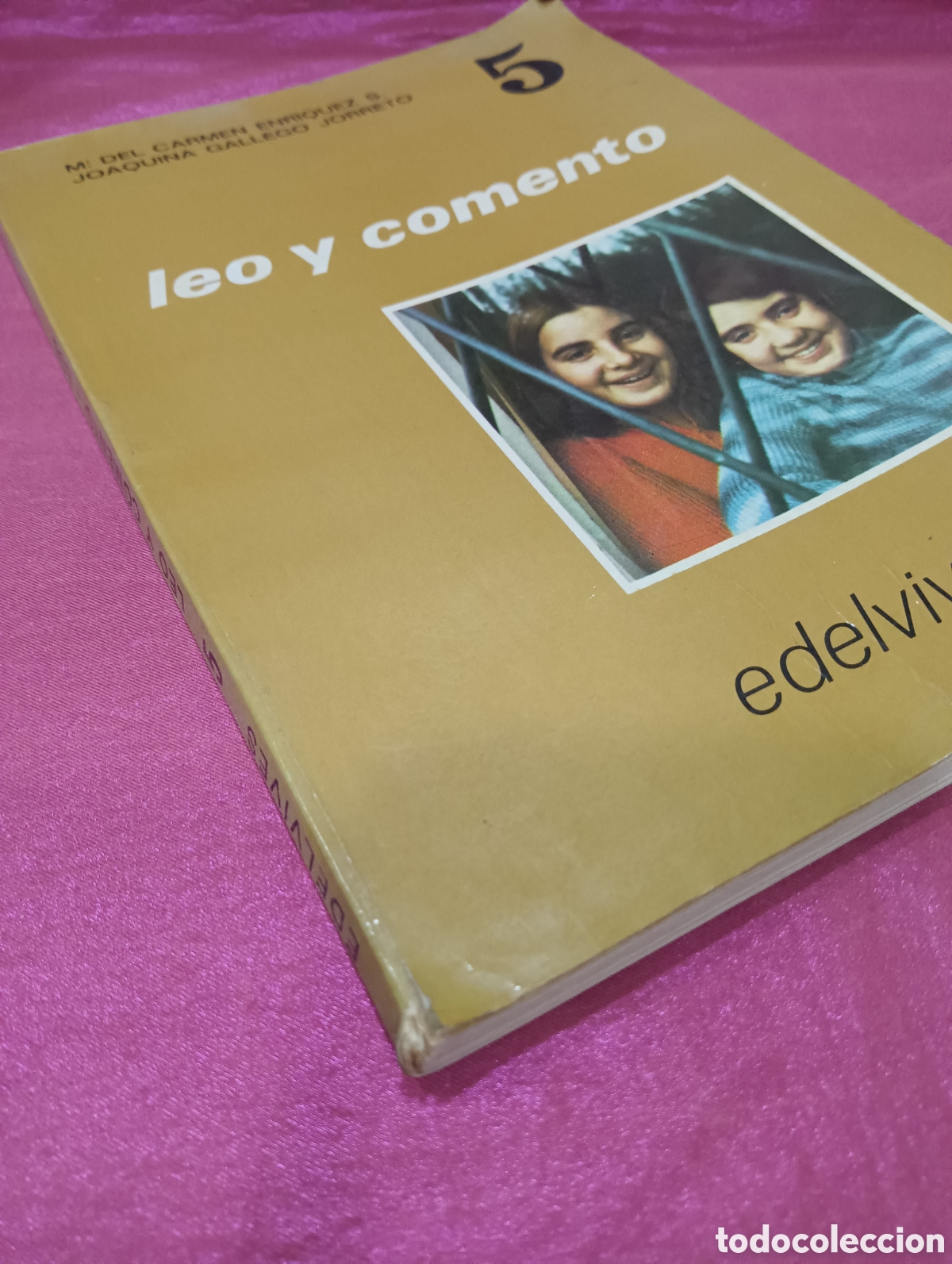 Libros de segunda mano: Leo y Coment&oacute; de quinto curso de EGB Edelvives 1977 - Foto 2