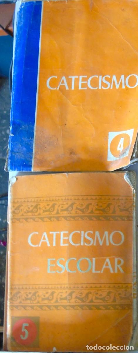 Libros de segunda mano: LIBRO LOTE DE 2 LIBROS DE TEXTO, CATECISMO ESCOLAR 4 Y 5,