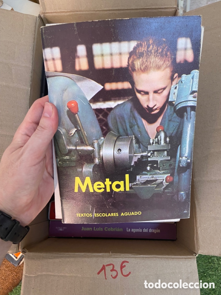 Libros de segunda mano: 13E Metal TEXTOS ESCOLARES AGUADO - Foto 1