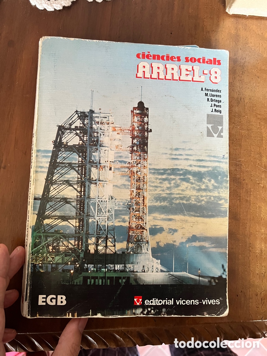 Libros de segunda mano: ciencies socials ARREL8 Editorial vicens Vives EGB - Foto 1