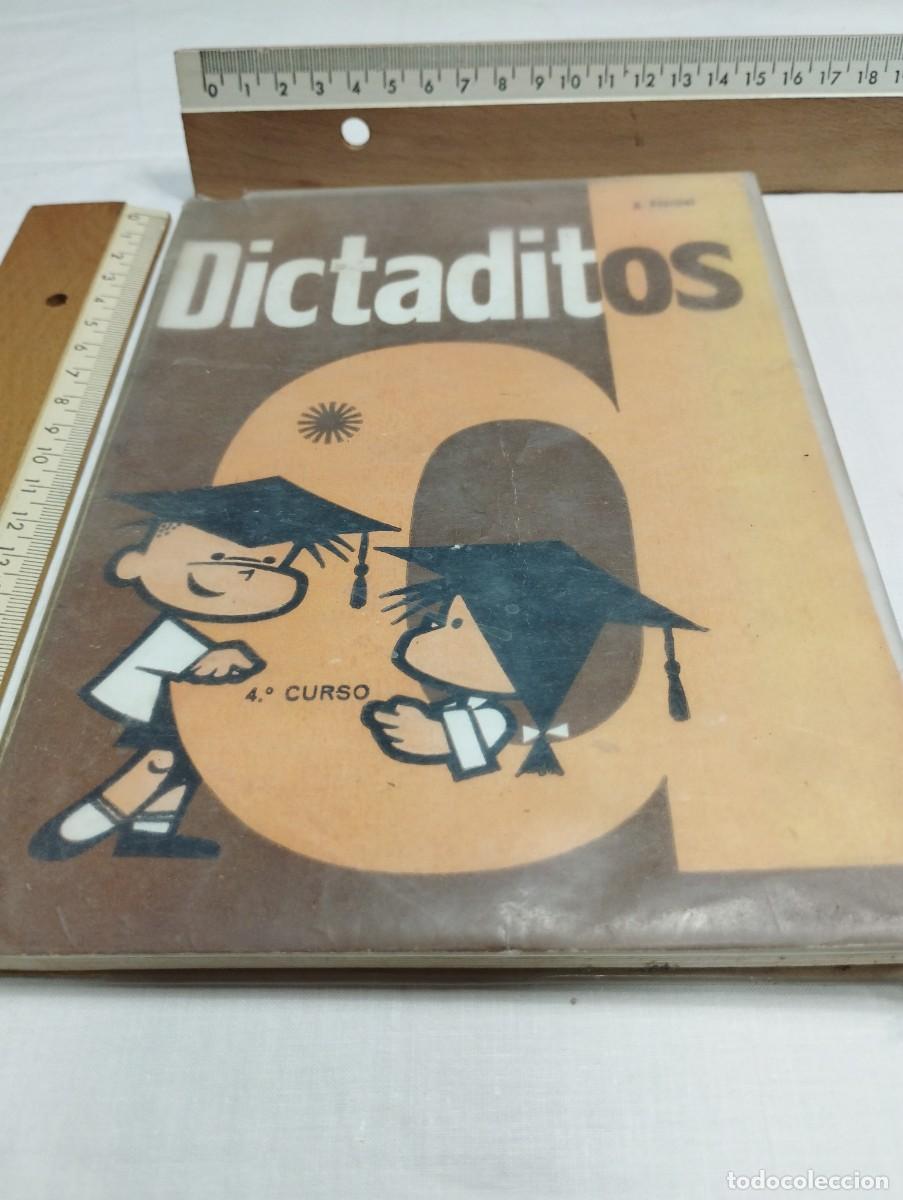 Libros de segunda mano: Dictaditos, cuarto curso. A. Pascual, 1970 - Foto 1
