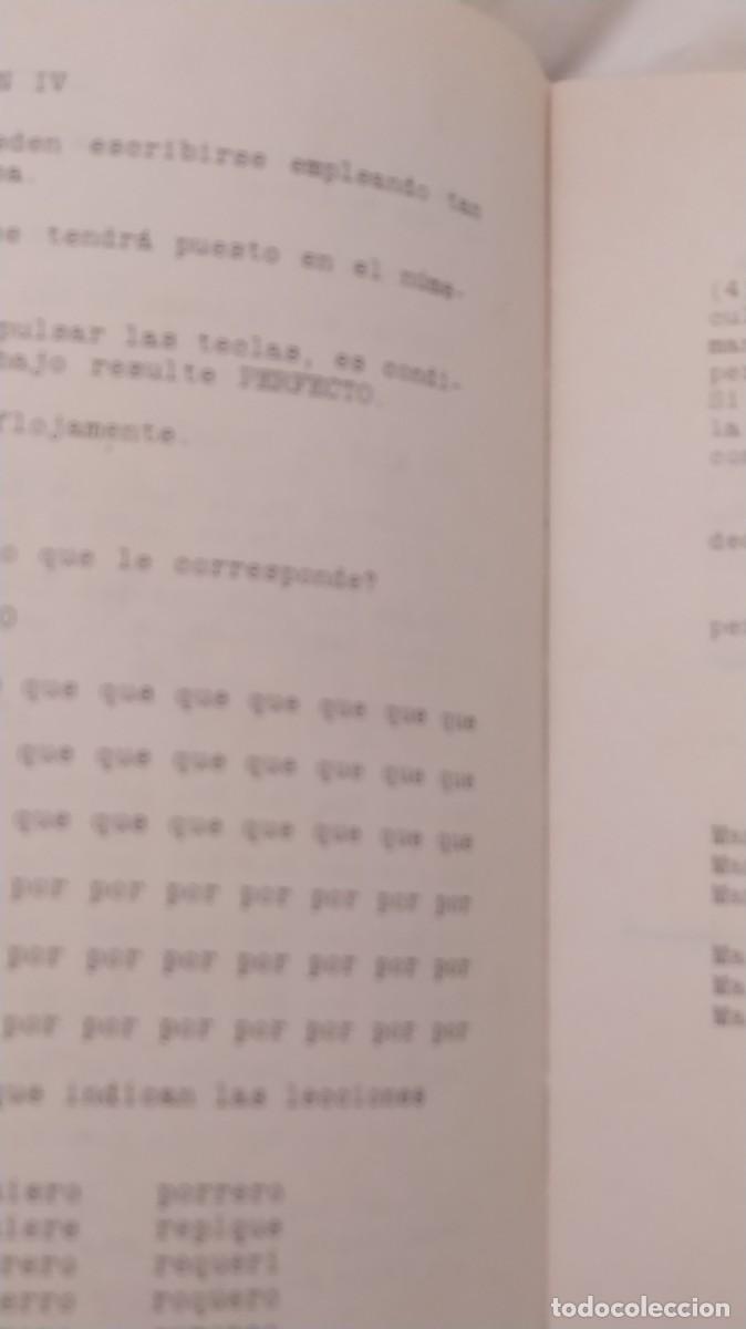 Libros de segunda mano: Libro de mecanograf&iacute;a de la &eacute;poca. - Foto 3