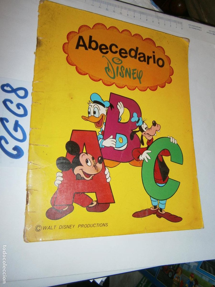 Libros de segunda mano: ANTIGUO LIBRO DE TEXTO - ABECEDARIO DISNEY - Foto 1