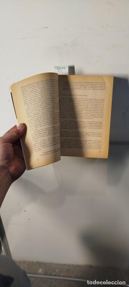 Libros de segunda mano: Curso General de Redacci&oacute;n Period&iacute;stica - Foto 2
