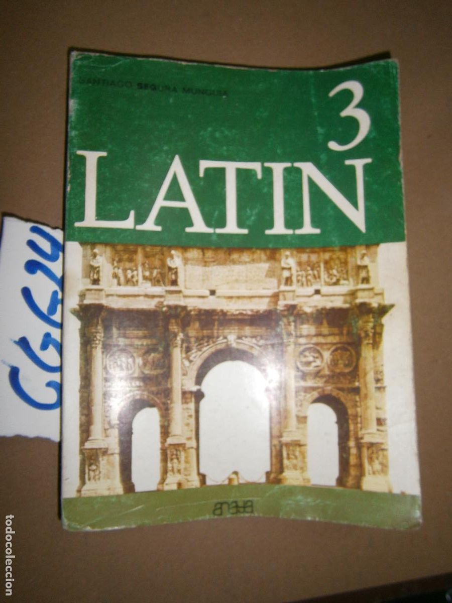 Libros de segunda mano: ANTIGUO LIBRO DE TEXTO - LATIN 3&ordm; - Foto 1