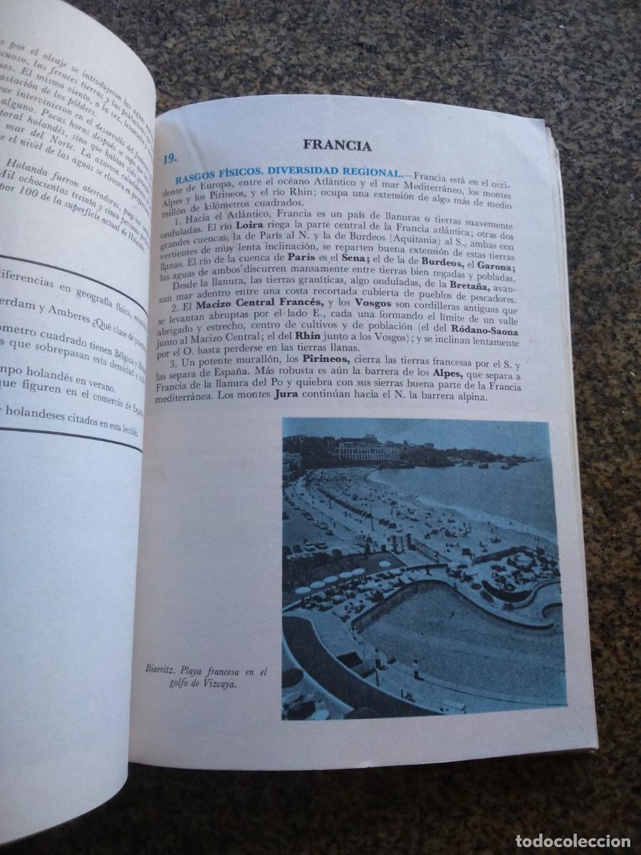 Libros de segunda mano: GEOGRAFIA UNIVERSAL -- SEGUNDO CURSO -- EVEREST 1970 -- - Foto 2