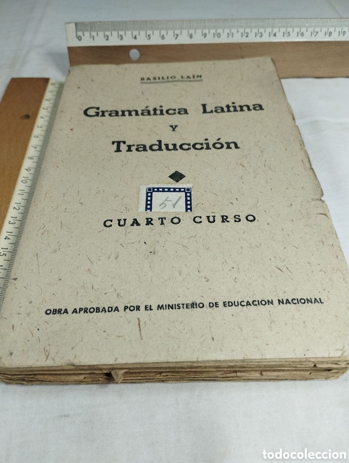 Libros de segunda mano: Gram&aacute;tica latina y traducci&oacute;n. Basilio Lain. 1943 - Foto 1