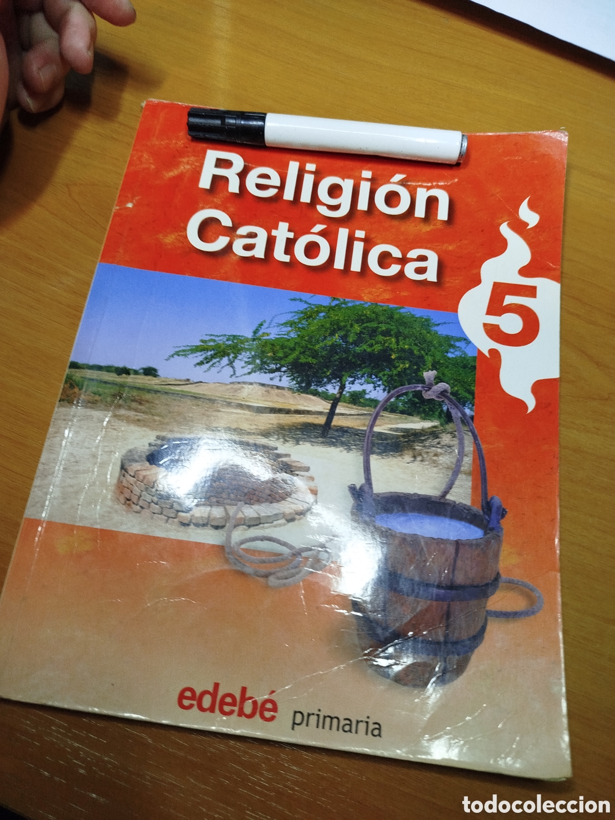 Libros de segunda mano: Religi&oacute;n cat&oacute;lica 5. Edeb&eacute; primaria. - Foto 1