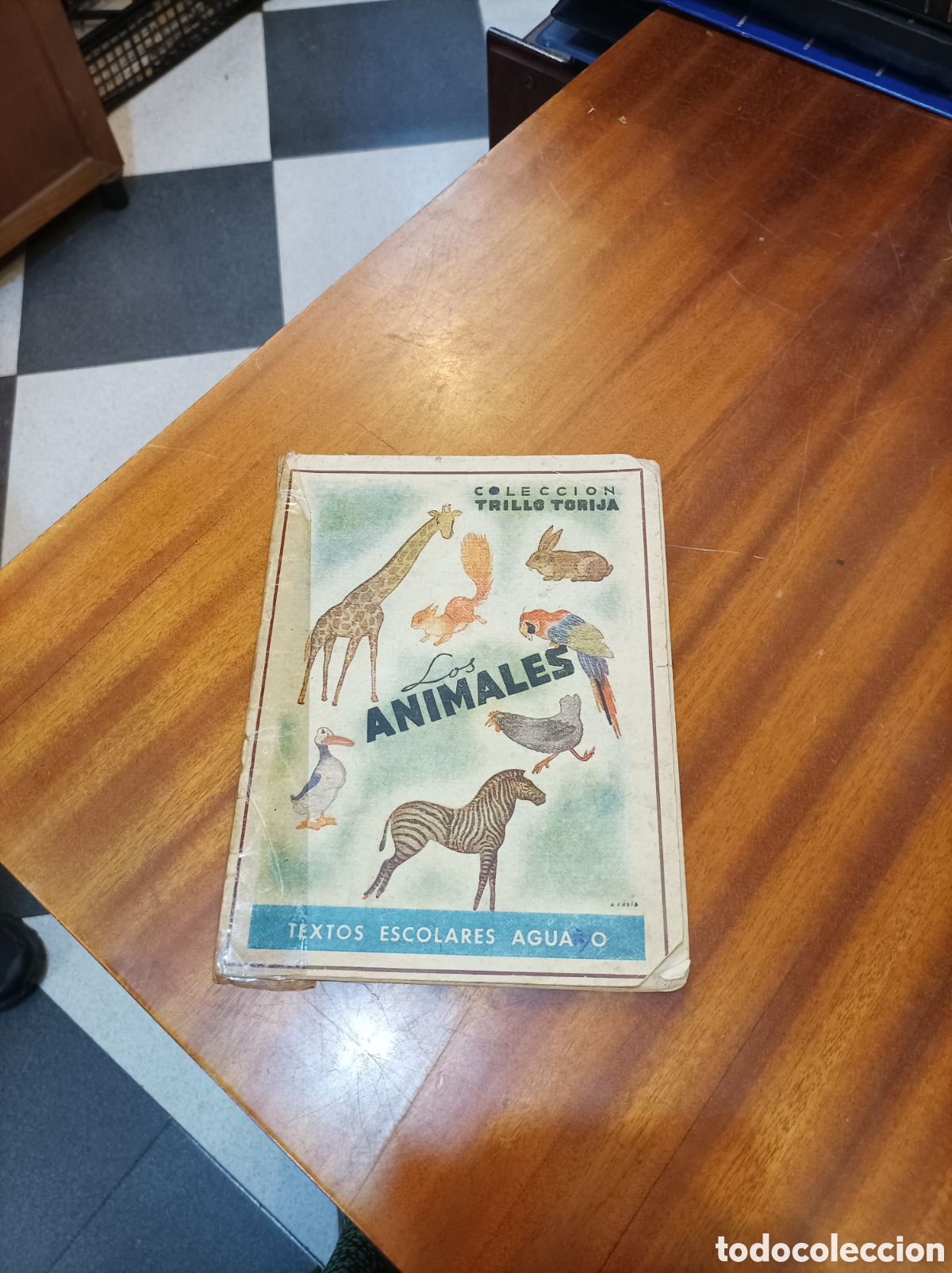 Gebrauchte B&uuml;cher: ANIMALES LECTURAS GR&Aacute;FICAS BREVES COLECCI&Oacute;N TRILLO TORRIJA ILUSTRACIONES DEL AUTOR 1945