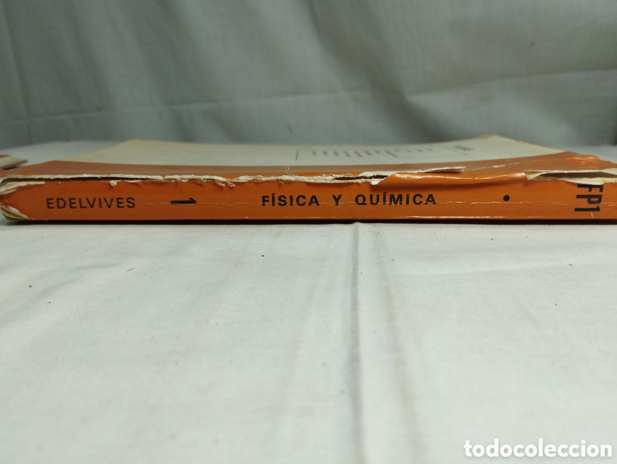 Libros de segunda mano: F&iacute;sica y qu&iacute;mica. FP1. Edelvives, 1975 - Foto 3