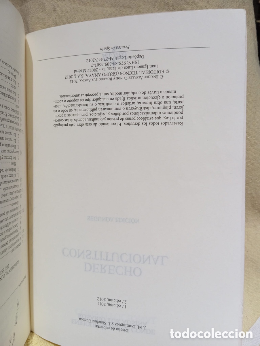Libros de segunda mano: Derecho Constitucional. Autor: Enrique &Aacute;lvarez Conde. - Foto 4