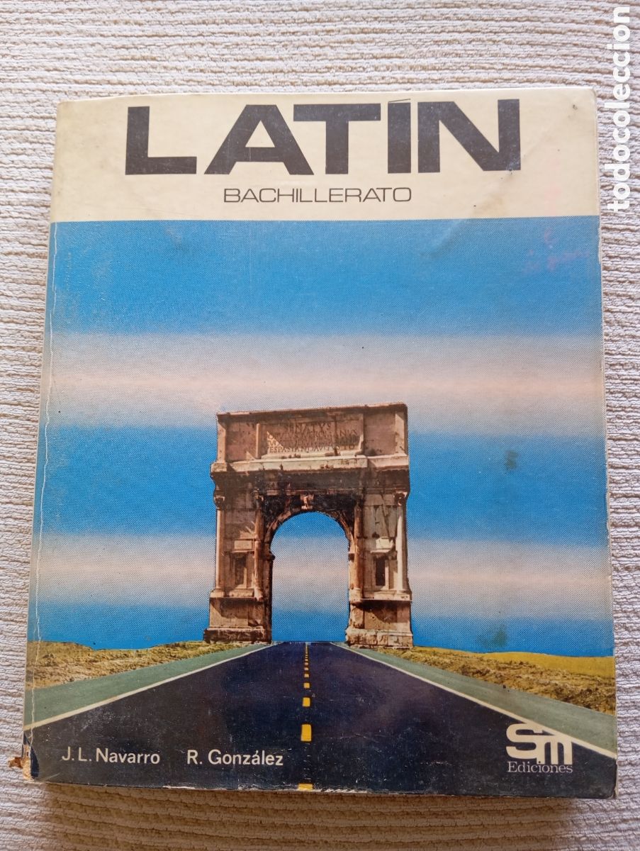 Libros de segunda mano: LATIN BACHILLERATO EDICIONES SM. (1976) - Foto 1