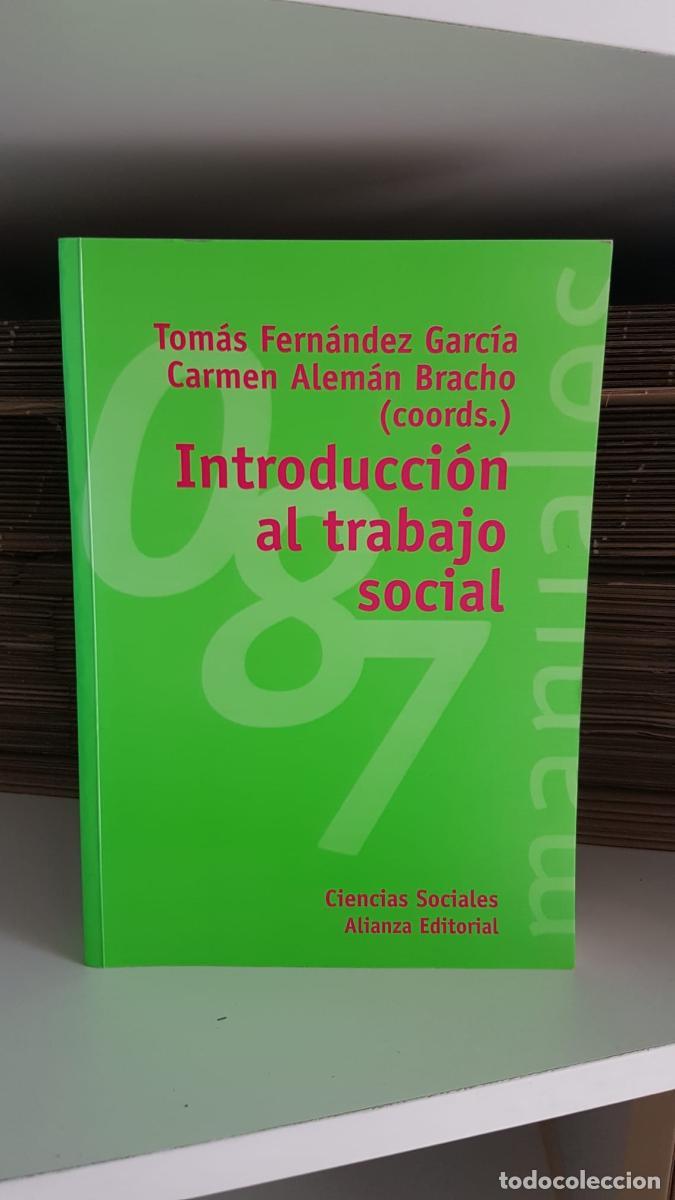 Libros de segunda mano: Introducci&oacute;n al trabajo social - VARIOS - Foto 1