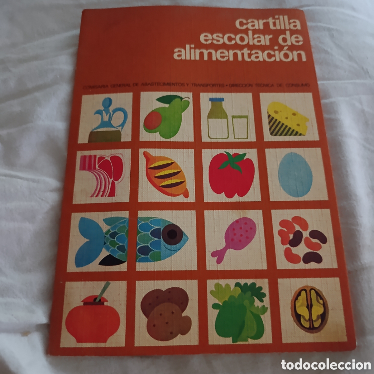 Libros de segunda mano: CARTILLA ESCOLAR DE ALIMENTACION,1973 - Foto 1