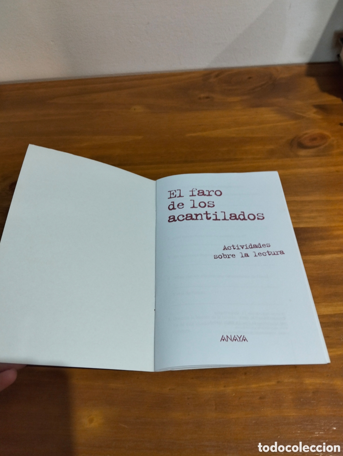 Libros de segunda mano: El faro de los acantilados - Foto 2