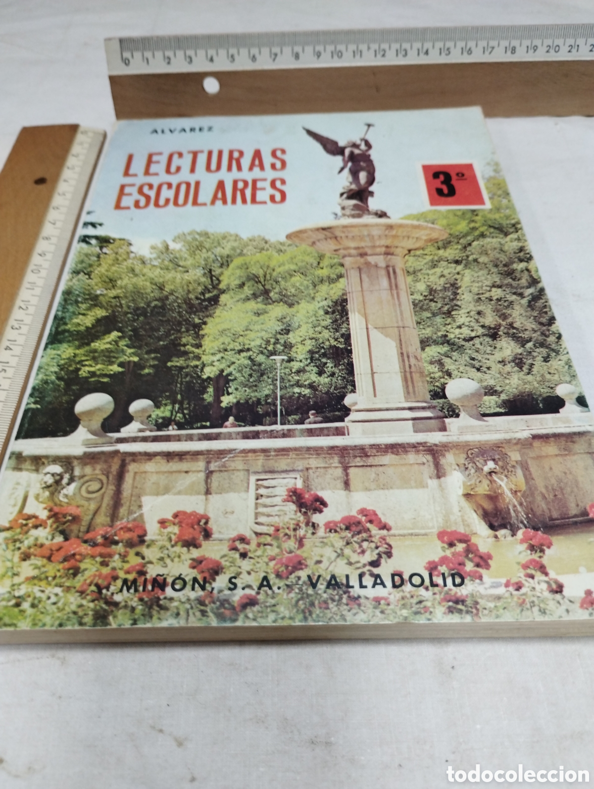 Libros de segunda mano: Lecturas escolares. &Aacute;lvarez, 1968 - Foto 1