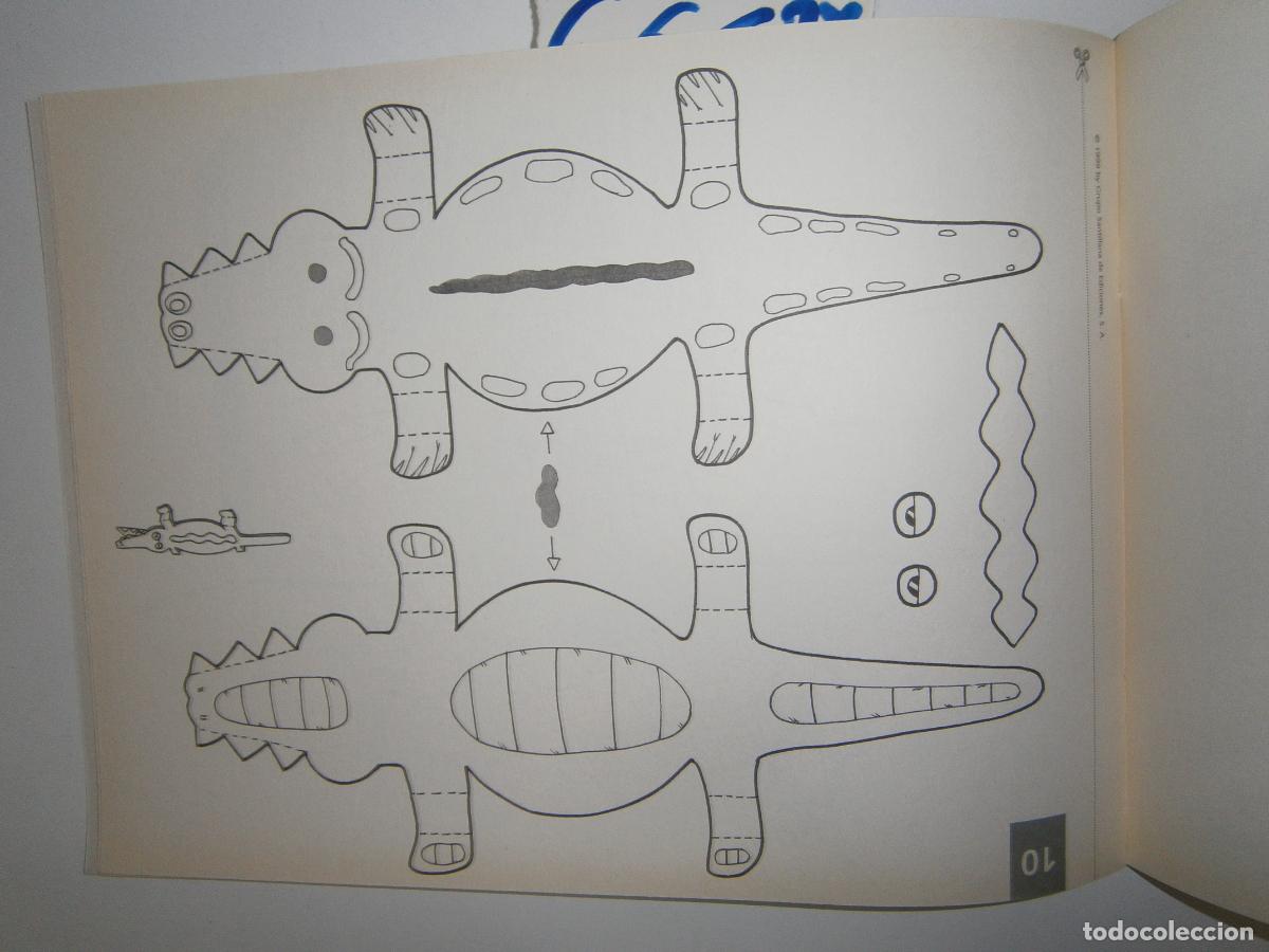 Libros de segunda mano: ANTIGUO LIBRO DE TEXTO - RECORTA Y CONSTRUYE - Foto 2
