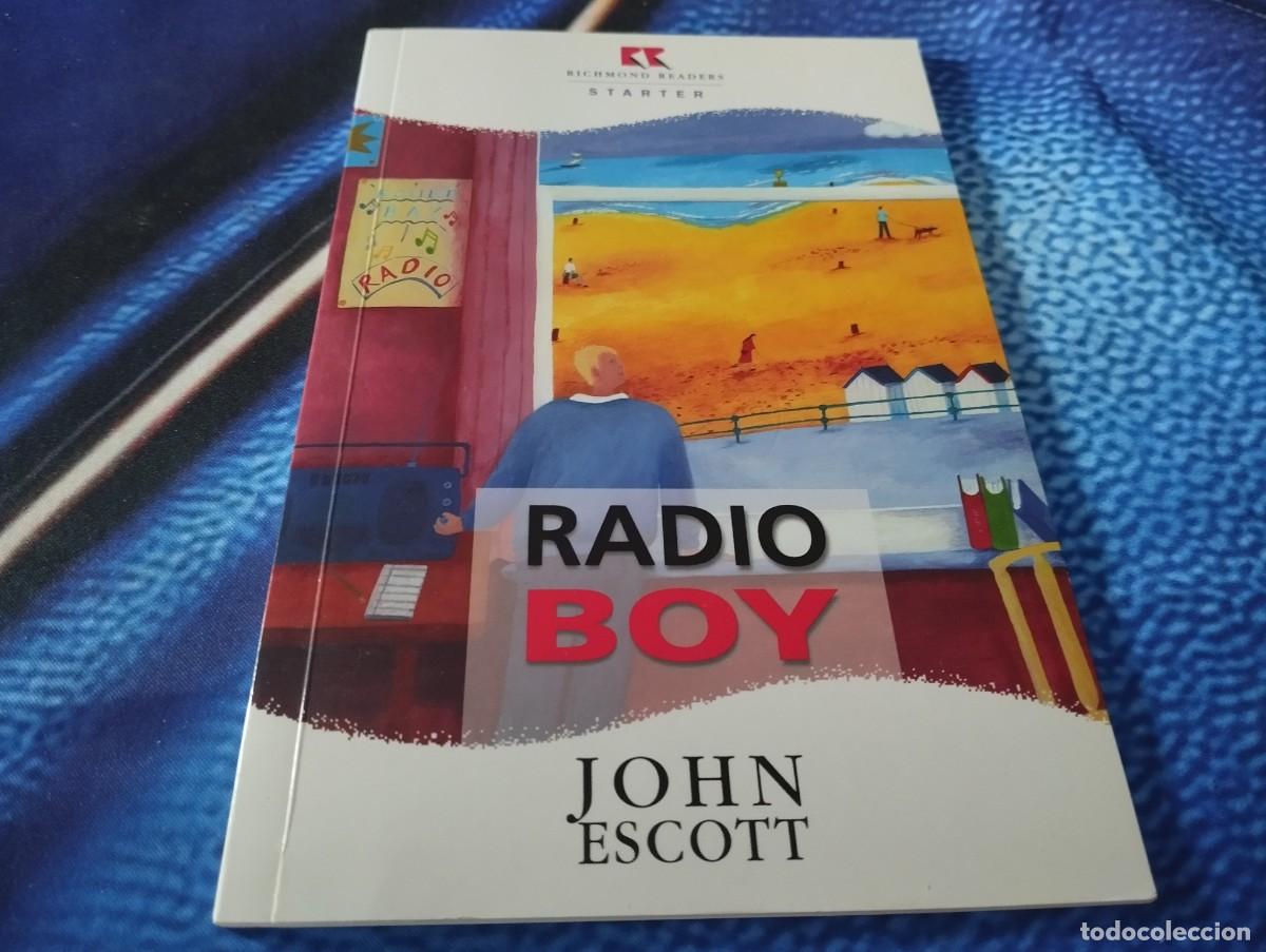 Libros de segunda mano: RADIO BOY JOHN ESCOTT RICHMOND READERS STARTER 2011 LIBRO TEXTO EN INGLES - Foto 1